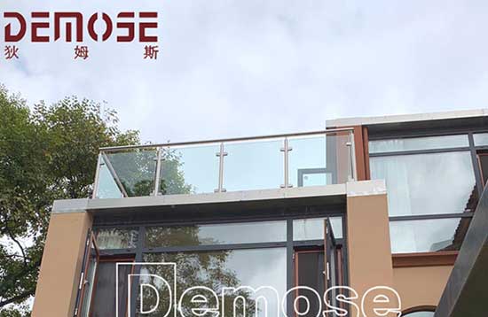 陽臺欄桿刷漆注意事項有哪些?