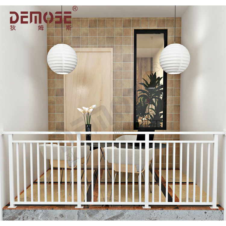 鋁合金陽臺(tái)欄桿