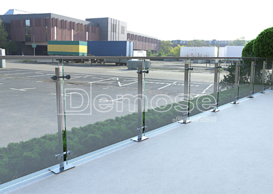 不銹鋼玻璃欄桿