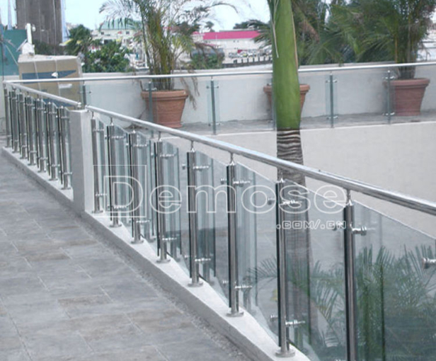 釋放玻璃欄桿的魔力： 一場設計革命