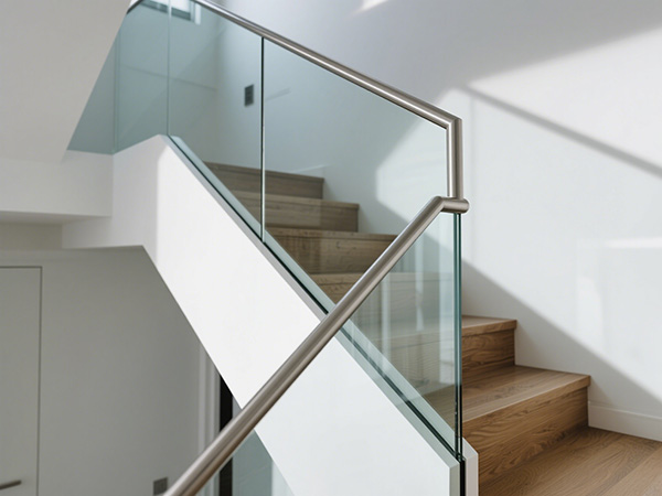 現(xiàn)代住宅定制樓梯